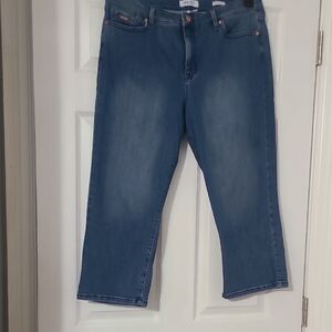 Nine West Dark Blue Denim Capri Jeans